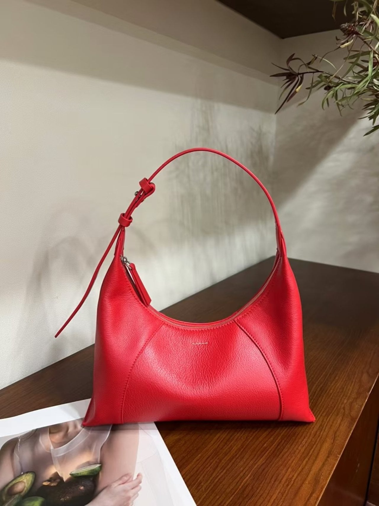 【MAS】上質牛革クラックミニショルダーバッグ