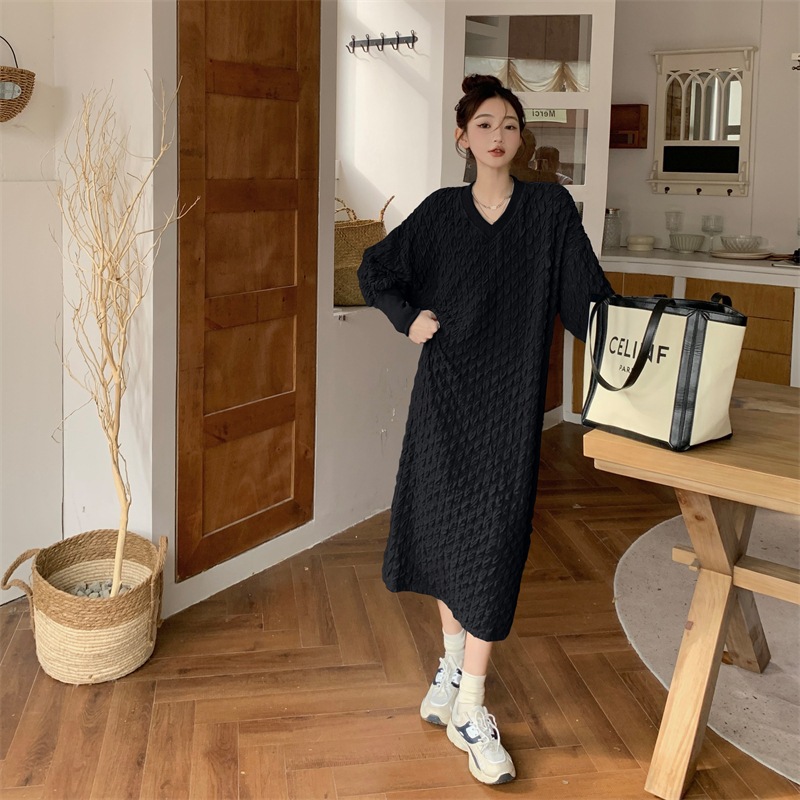 ワンピース ミモレ丈 袖あり 長袖 Vネック 襟なし Aライン ふわふわ 編み込み 薄手 シンプル 上品 おしゃれ こなれ感 ラフ ラブリー キュート とろみ感 格子柄 春 秋 冬 誕生日 クリスマス 5,378円