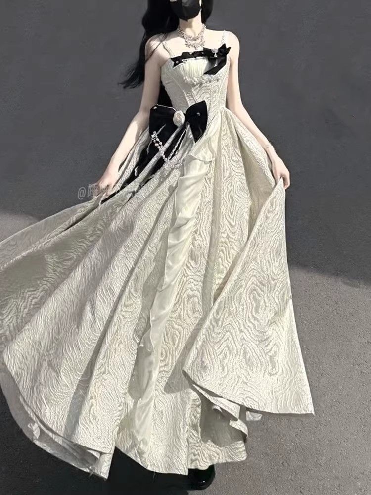 【2枚購入で 3oo円OFF！】ドレスロリータ誕生日大人のセレモニーホストサスペンダー気質プリンセスドレス