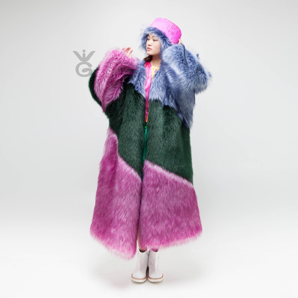 レアOロングコート斜めストライプオーバーフィット襟なしモダンスタイルコンバーチブルタイプ冬 734,952円