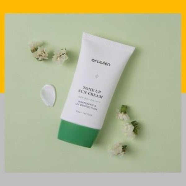 アルビエン ビーガン 低刺激 ノンナノ 無機日焼け止めトーンアップ 日焼け止め 50ml SPF50+