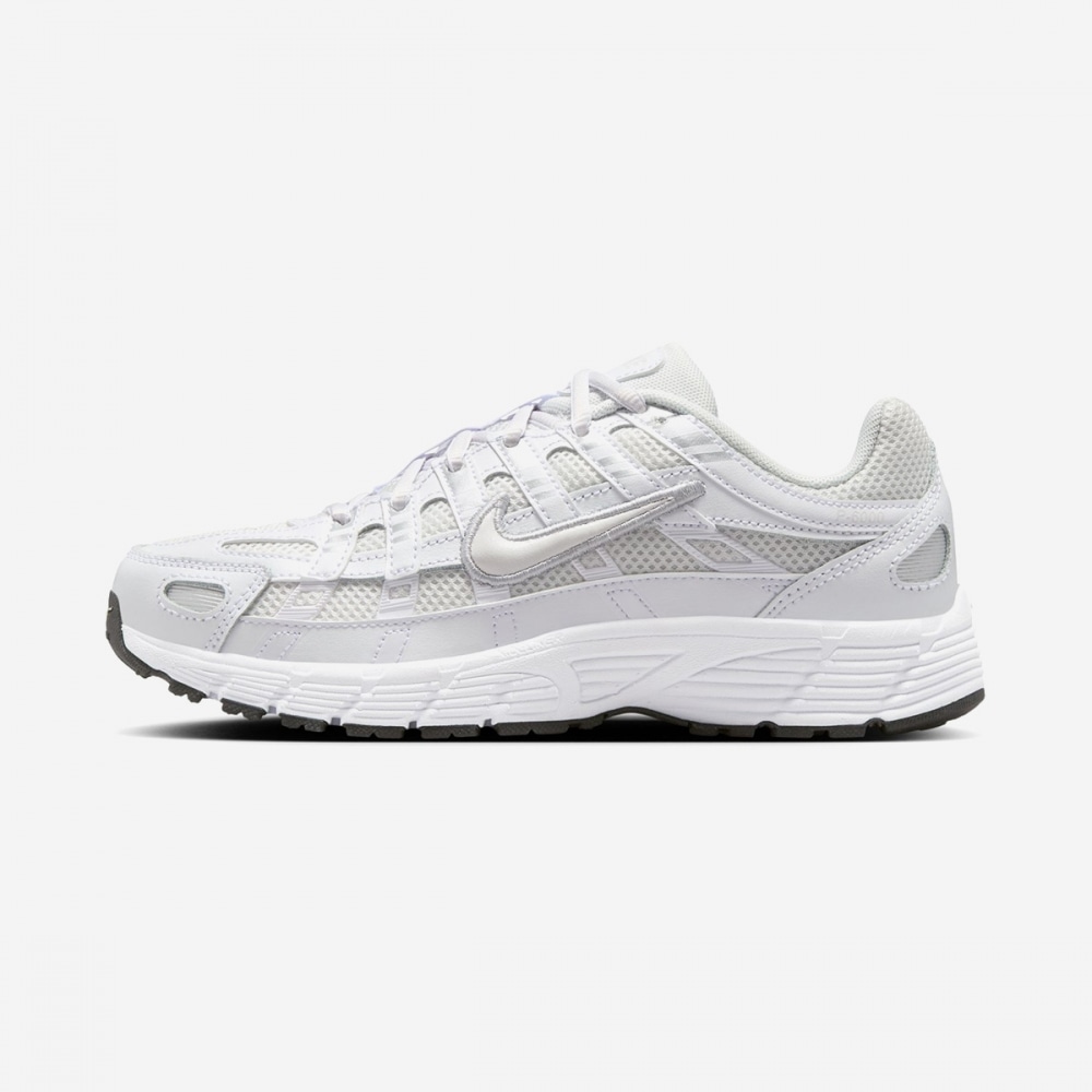 ナイキナイキ P-6000 ボイグレード HV5064-003