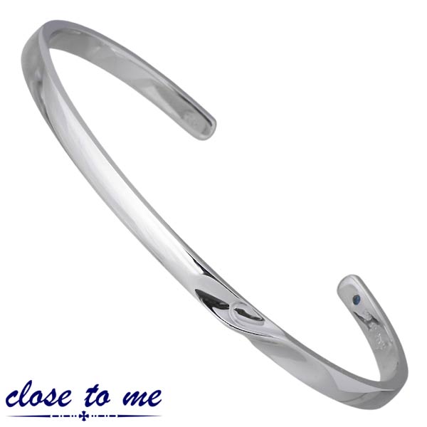 クロストゥーミー close to me シルバー バングル ブルーダイヤモンド