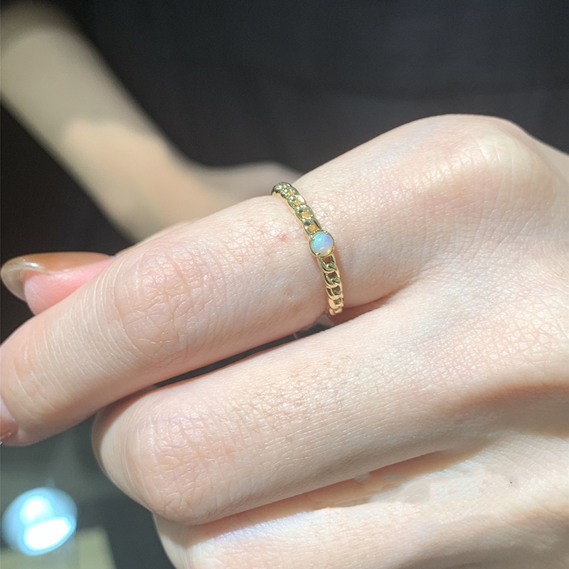 日本式軽豪華s925銀天然欧泊円形オパール金属チェン式平均コードオパール指輪