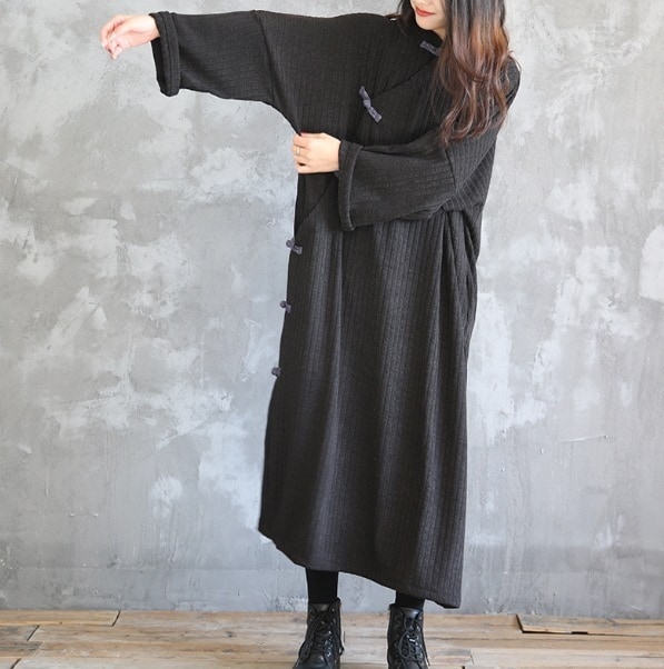 ワンピース ロング丈 長袖 ドルマンスリーブ アシンメトリー デザイン オーバーサイズ ビッグシルエット 美ライン サイドスリット ニット ロマンチック リラックス かわいい 大人可愛い きれいめ