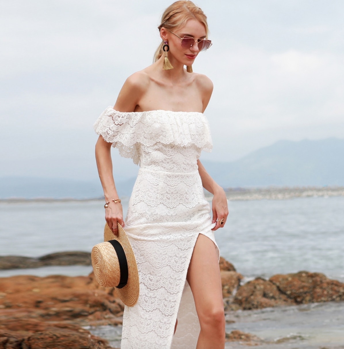 ワンピース ベアワンピ タイト ミモレ オフショル サイドスリット レース バックオープン エレガント 大人可愛い きれいめ 上品 花柄 春 夏 旅行 海 デート リゾート S L