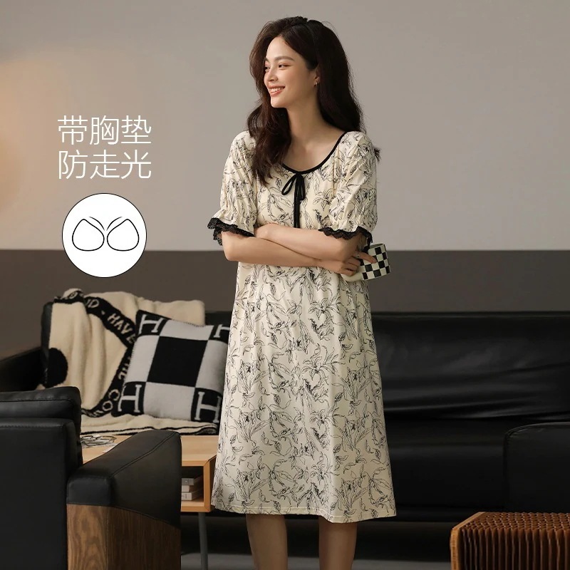 【抗菌さわやか綿】胸パッド付きパジャマ 女性用 夏 半袖 2024 花柄 夏 ホーム服