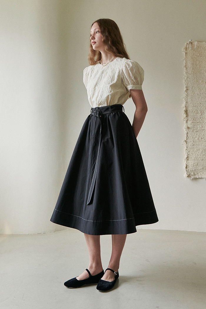 Summer 22 Belted flared skirt (black)