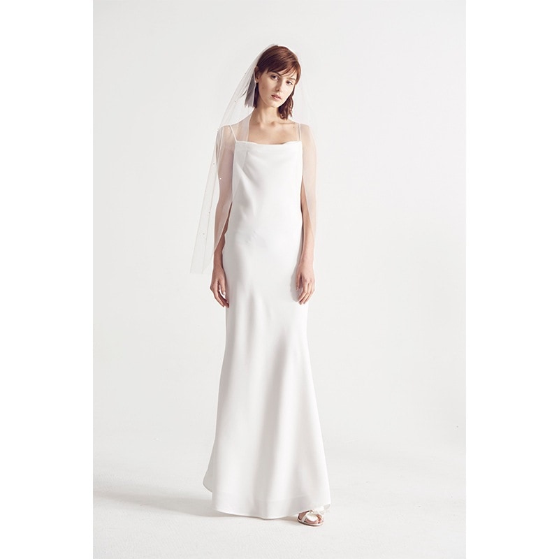 欧米のセクシーな新婦のガーターは大きいです