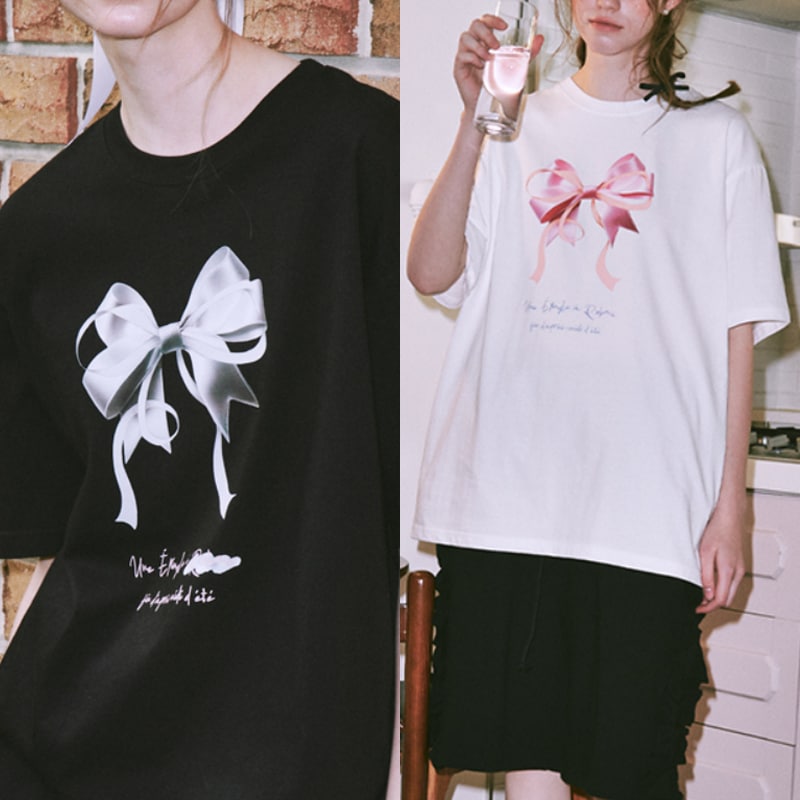 [LE SSERAFIM ユンジン 着用] DOUBLE RIBBON OVER FIT T SHIRT 韓国 アイドル 半袖 Tシャツ レディース メンズ 大きいサイズ ゆったり