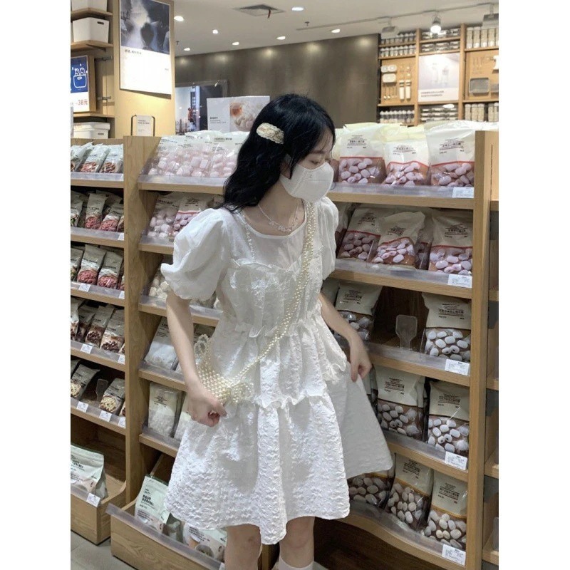 ガーリーフリルスプライシングパフスカート 2024年春 ウエスタン風ハイウエストパフスリーブワンピース 女性用 4,119円