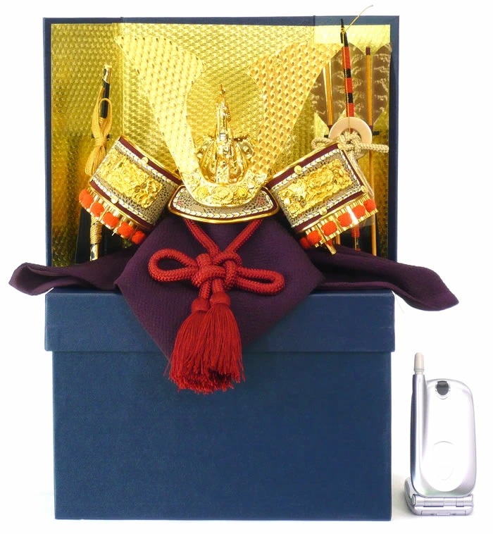 【五月人形】【兜】【Ｇ108】ミニ兜８号　No.1　屏風弓太刀付き【秀光】【新作】【限定品】