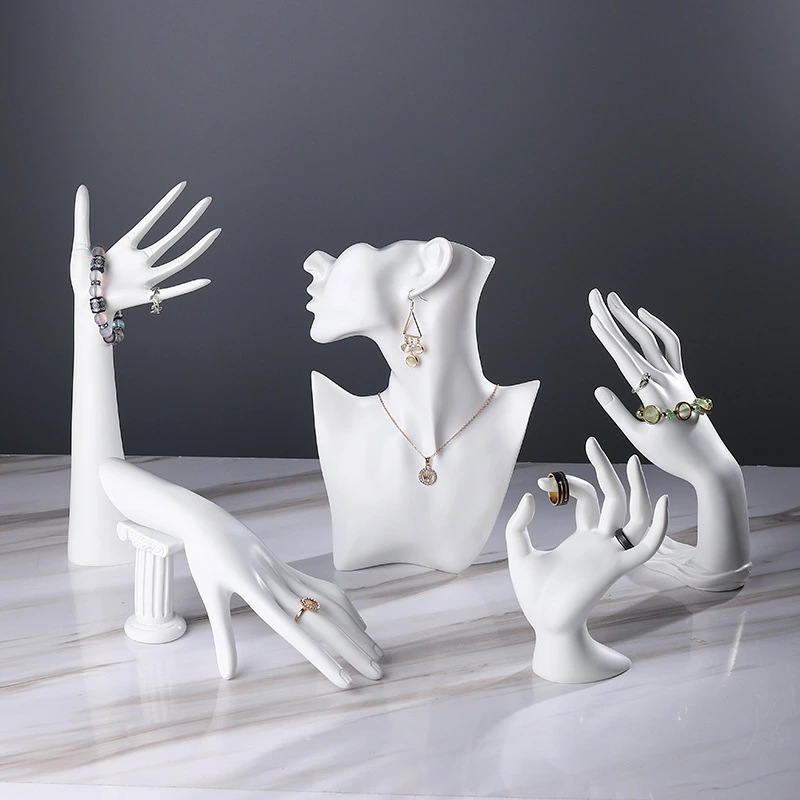 大ヒット中 マネキン型ジュエリースタンド ネックレス ブレスレット収納 首飾り展示用 ピアス リングホルダー アクセサリーディスプレイ ジュエリーショップ 宝石店