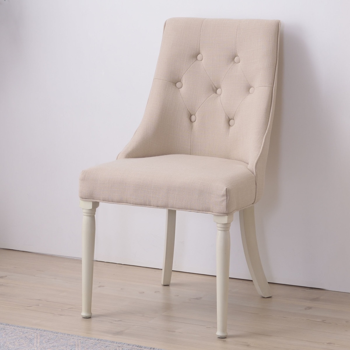 ダイニングチェア 座面高47cm 天然木 シャビーシック フレンチ アンティーク調 北欧 おしゃれ 姫系 布 ファブリック 猫脚 エレガント クラシック調 ホワイト 白 ベージュ