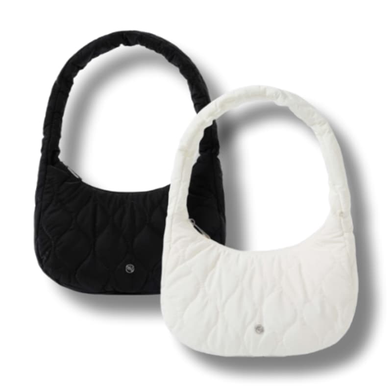 [2色] Steve Padded Hobo Bag シンプル 可愛い 6,342円