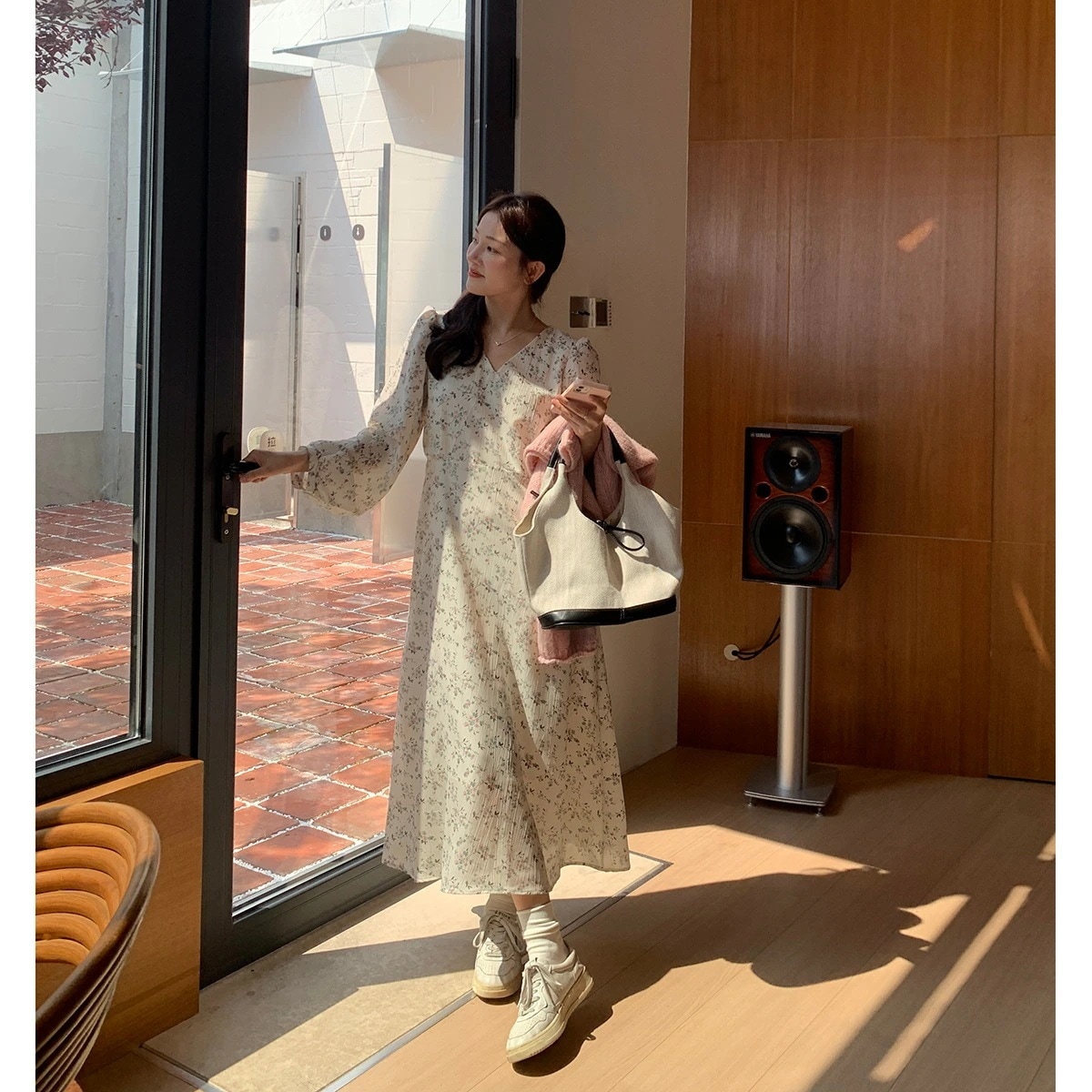 ティーブレイク長袖花柄ドレス2024秋気質スリム釣り風デートドレス