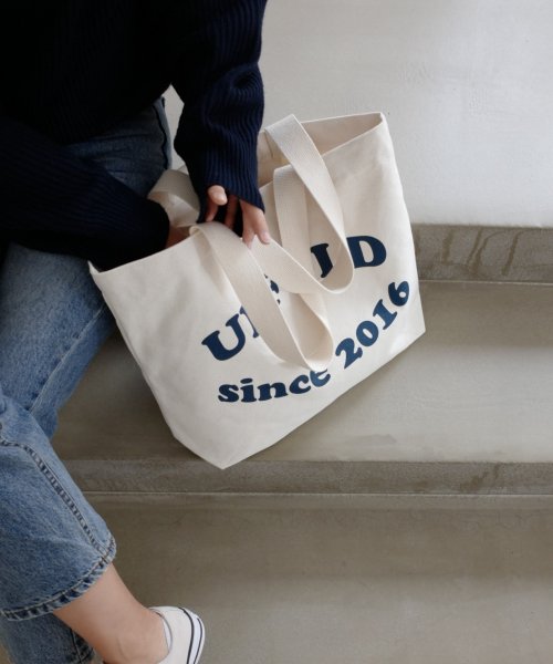 UNFOLD シグネチャー05 ショルダーバッグ