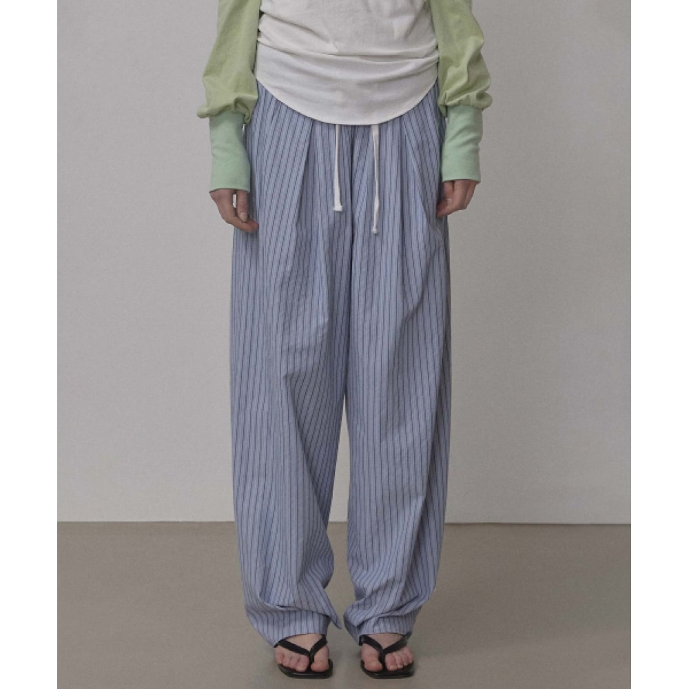 SCULPTOR ベッドトゥゴーピンタックパンツブルーストライプ