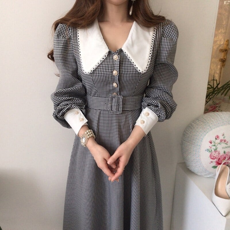レトロ風 ワンピース 長袖 春 秋 かわいい シャツワンピース Aライン フレアワンピース ミディアム丈 ミドル丈 パフスリーブ 襟付き 大きな襟 でか襟 ビッグカラー ベルト ウエストマーク ブラッ