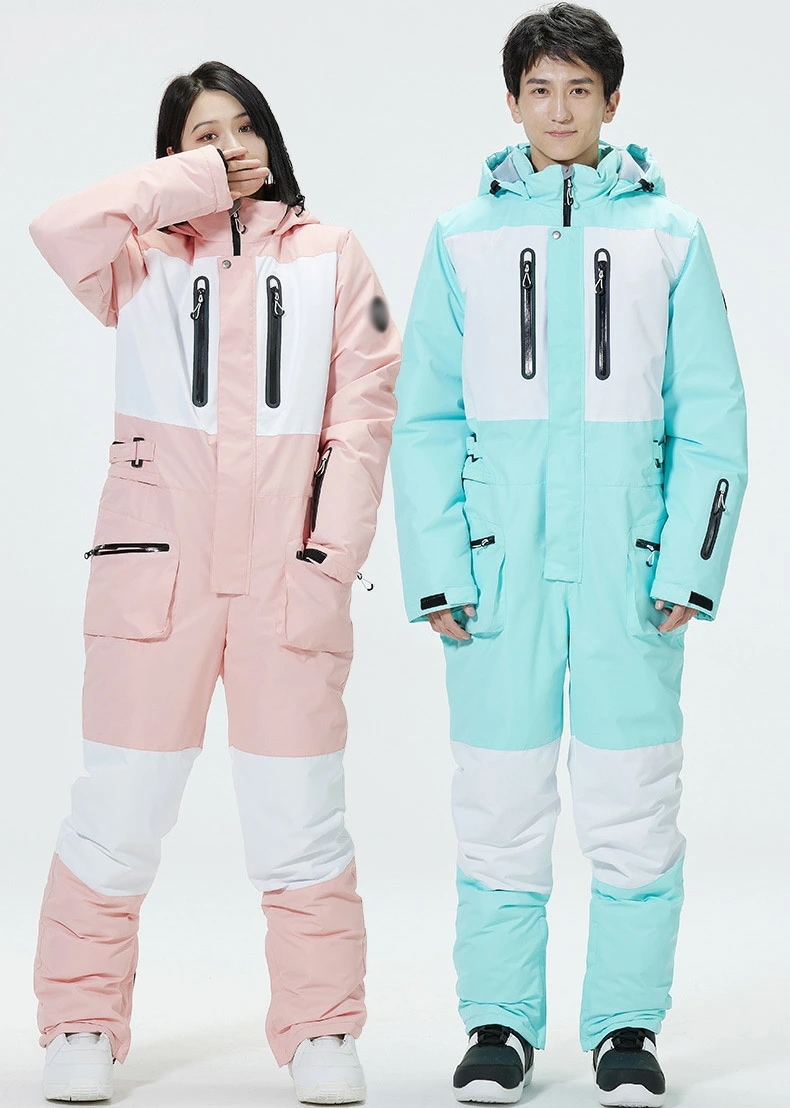 スキーウェア 男女兼用 オールインワン 新作 スノーウェア ペアスノーウェア スノーボードウェア メンズスノーウェア 防寒 連体服 スノボーウェア スノボウェア 防水 スノボー スキー 可愛い お揃い