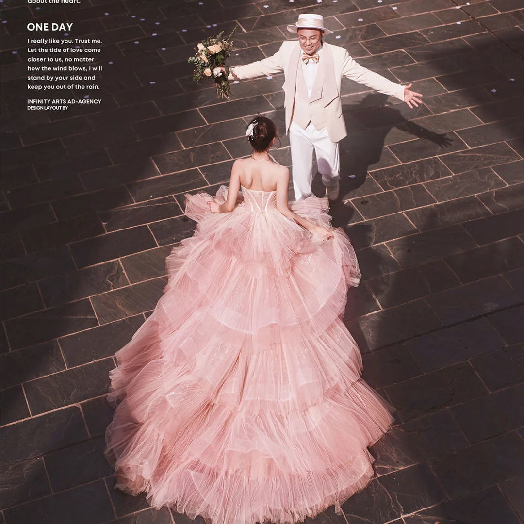 ウェディングドレス ピンク ケーキのドレス パーティードレス オフショルダー プリーツスカート 花嫁ロングドレス お姫様のドレス 簡約 結婚式 二次会 レース お呼ばれ 挙式 姫系 11,231円