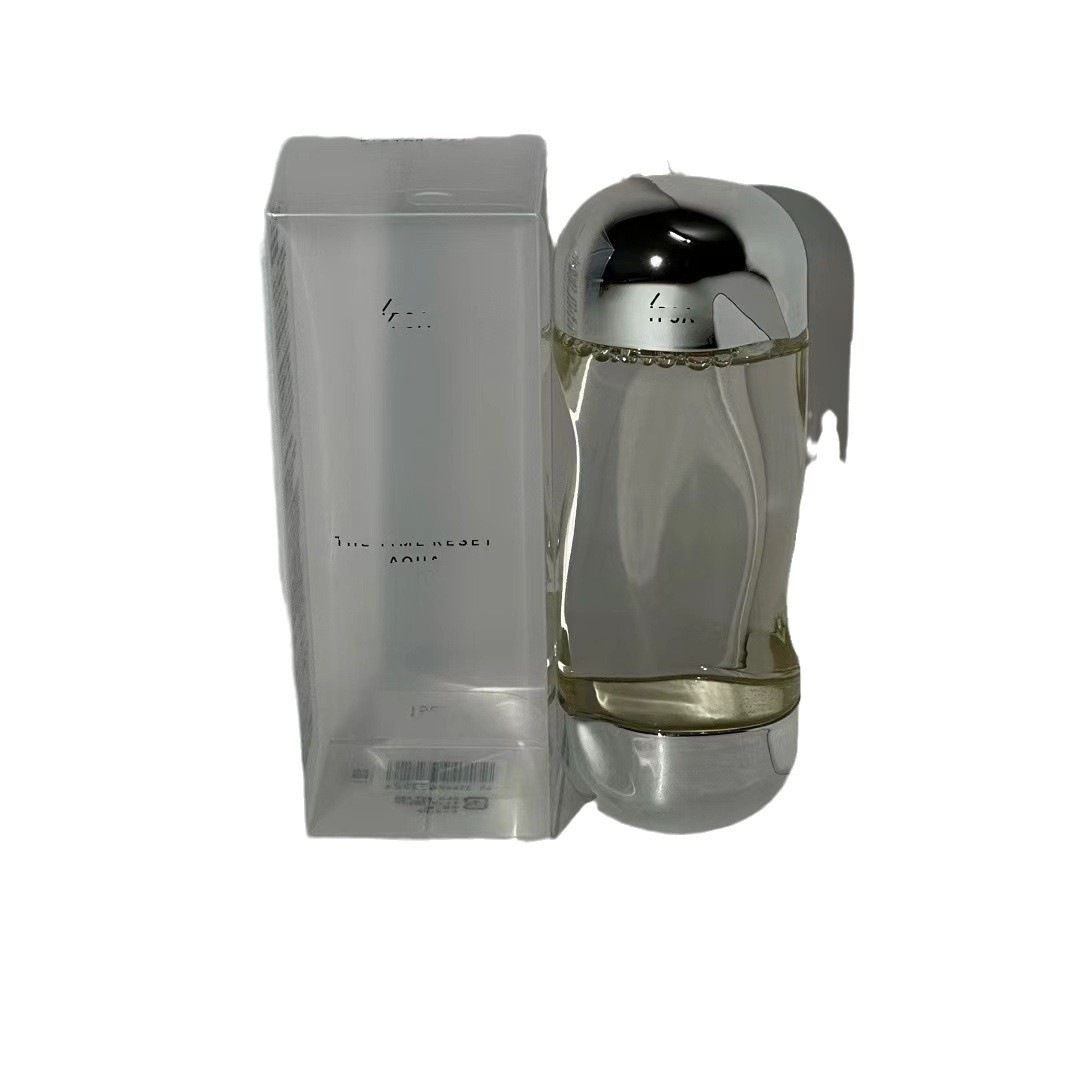 人気のリキッドゴールドウォーター 200nl 肌のトーンを整える保湿エッセンスウォーター