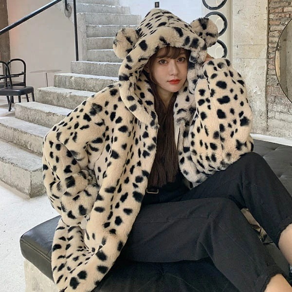 限定SALE!ボアパーカー ヒョウ柄 もこもこコート ボアコート ファーコート フェイクファー コート フードなし フード有り ボアブルゾン 大きめ ファーフード付き レディース 長袖 羽織 ライトア