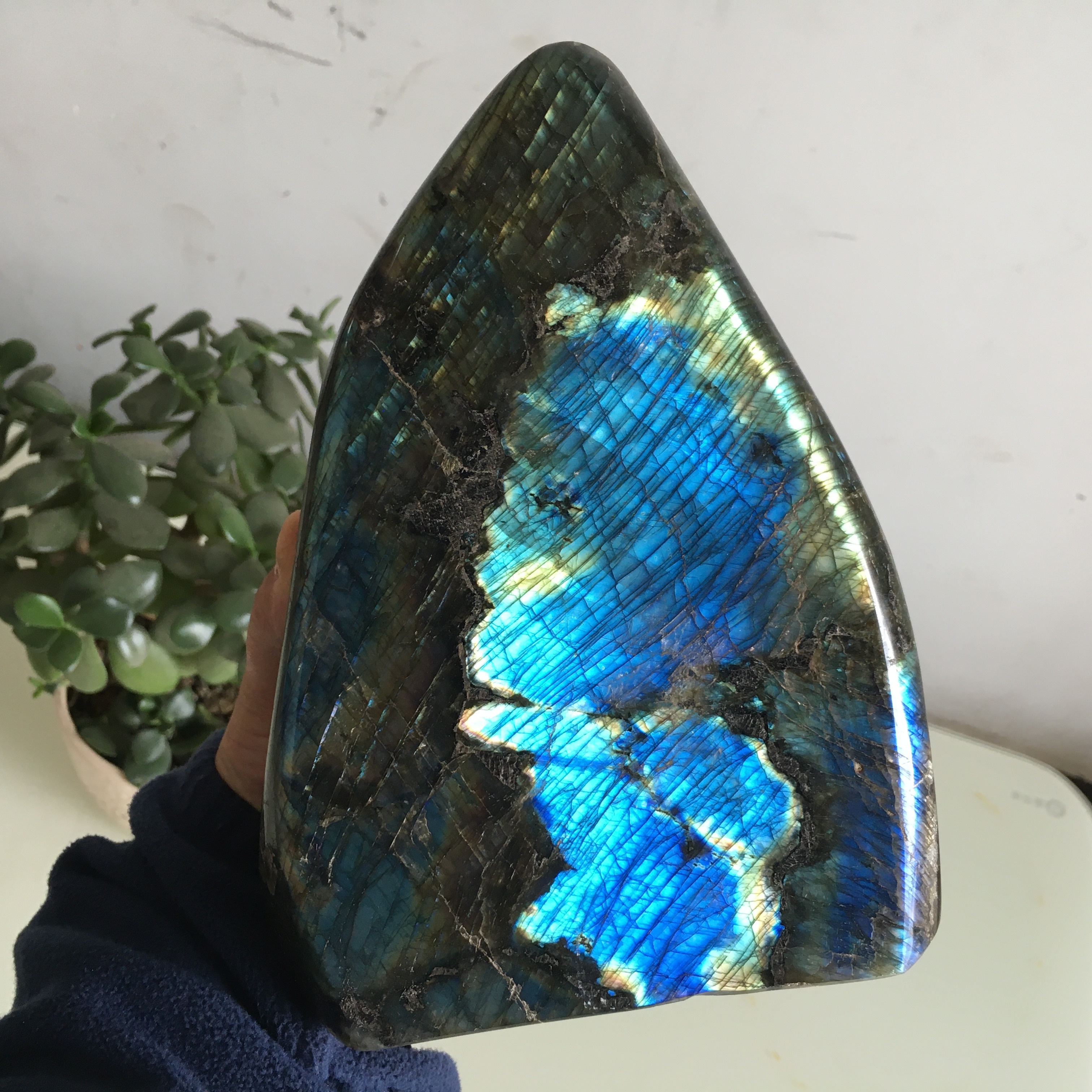 天然拉长石，天然水晶 3700g