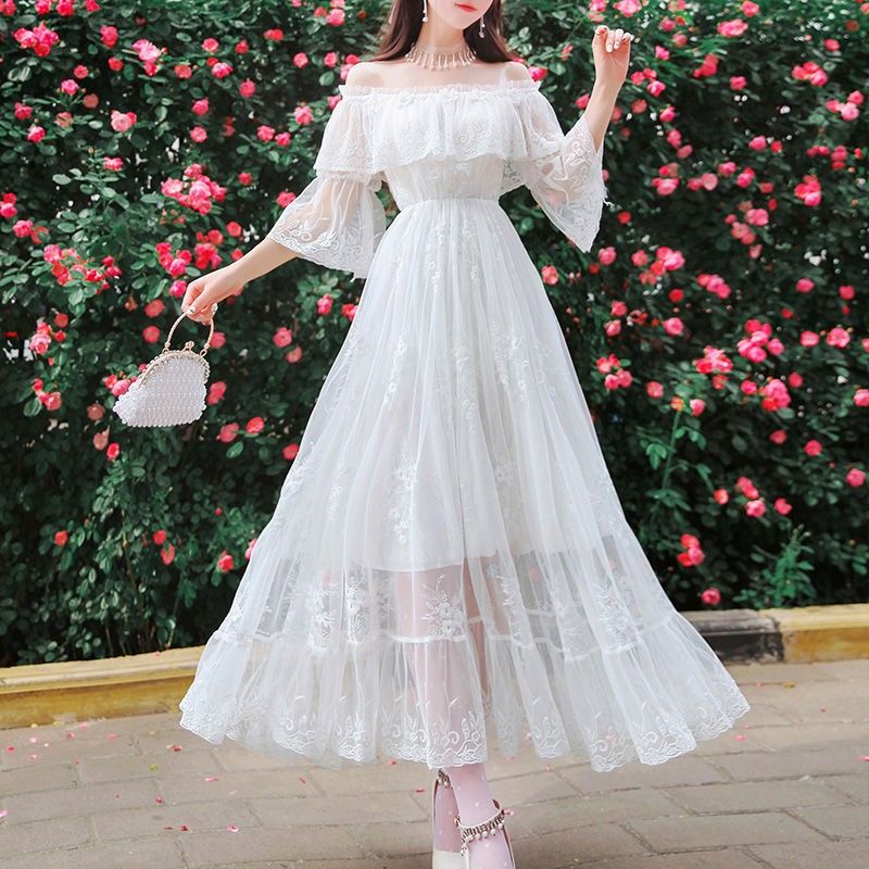 夏の甘いワンラインネックオフショルダー刺繍レーススリムドレスレディースベルスリーブ大スイングロングス