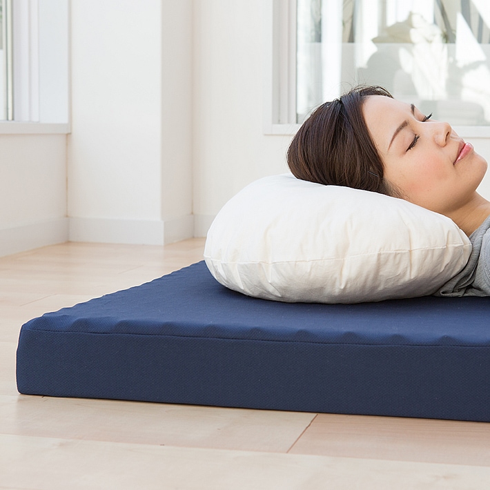 西川リビング スヤラ 【西川】SUYARA 三つ折りマットレス セミダブル