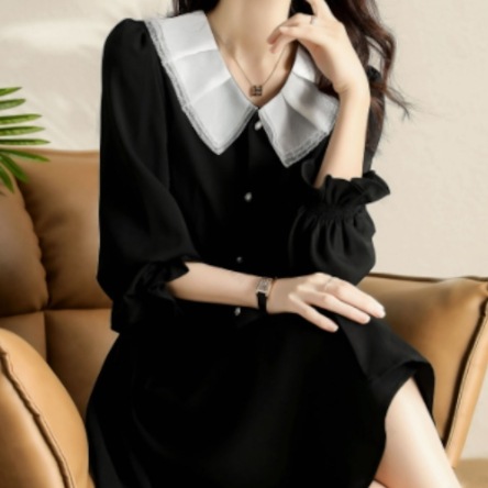 ドールカラーワンピース クラシック シンプル ブラック 黒 ひざ丈 袖あり 長袖 襟付き Ａライン 7,035円