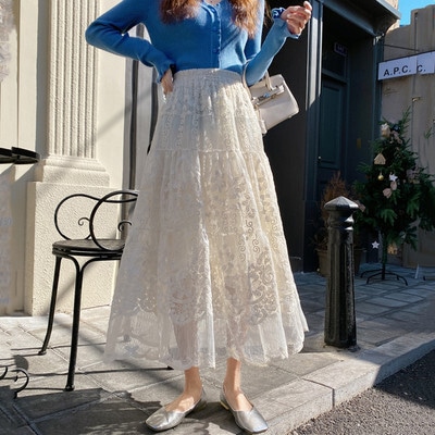 スカート デート フレアスカート ミモレ ミモレ丈 レース かわいい 大人可愛い きれいめ シンプル カジュアル 大人 上品 おしゃれ お洒落 主役級 存在感 春 秋 10代 20代 30代