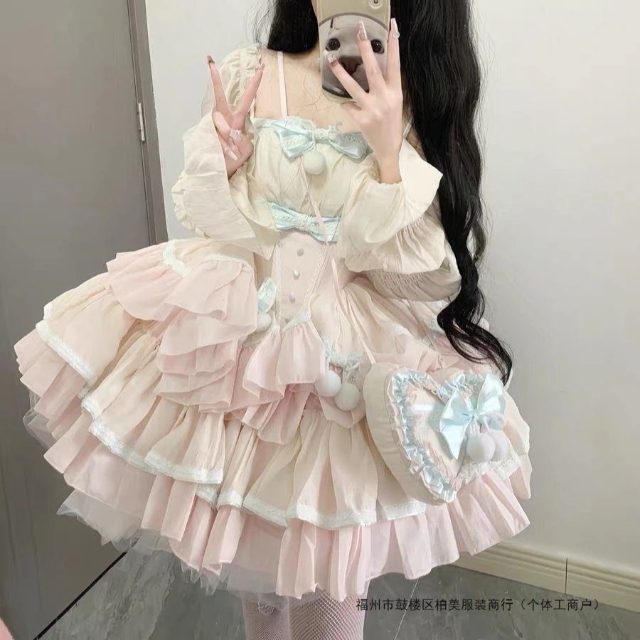 重工業のガーリッシュなリボンとコントラストカラーのパッチワークウエストとスタイリッシュなパフスカートを備えた女性向けの甘い齢を軽減するロリータプリンセスドレス