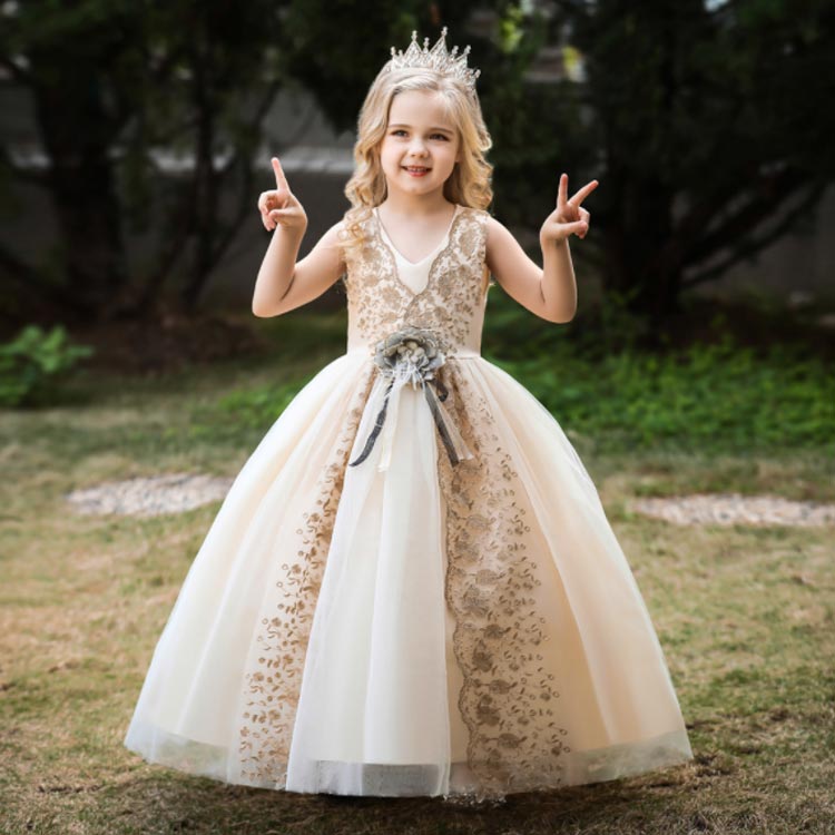 子ドレスお花刺繍ふわふわキッズ上品で華やかなロングドレスピアlノ発表会ノースリーブワンピースプリンセスドレス結婚式お呼ばれフォーマル女の子演奏会レース