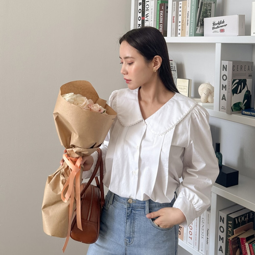 (JSTYLEのイーブレット) イーブレットガウンレースカラーピンタックブラウス JSTYLE 5,704円