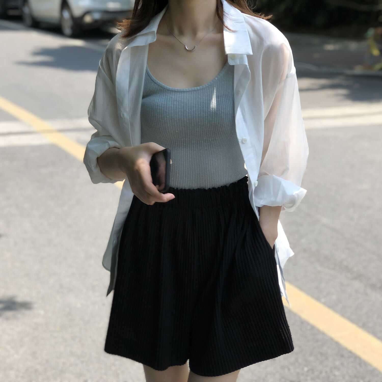 トップス シャツ 袖あり 長袖 襟付き フレア バックリボン 前開き 透け感 シースルー かわいい 大人可愛い きれいめ シンプル カジュアル 大人 上品 おしゃれ 大人可愛い 大人女子 こなれ感 w