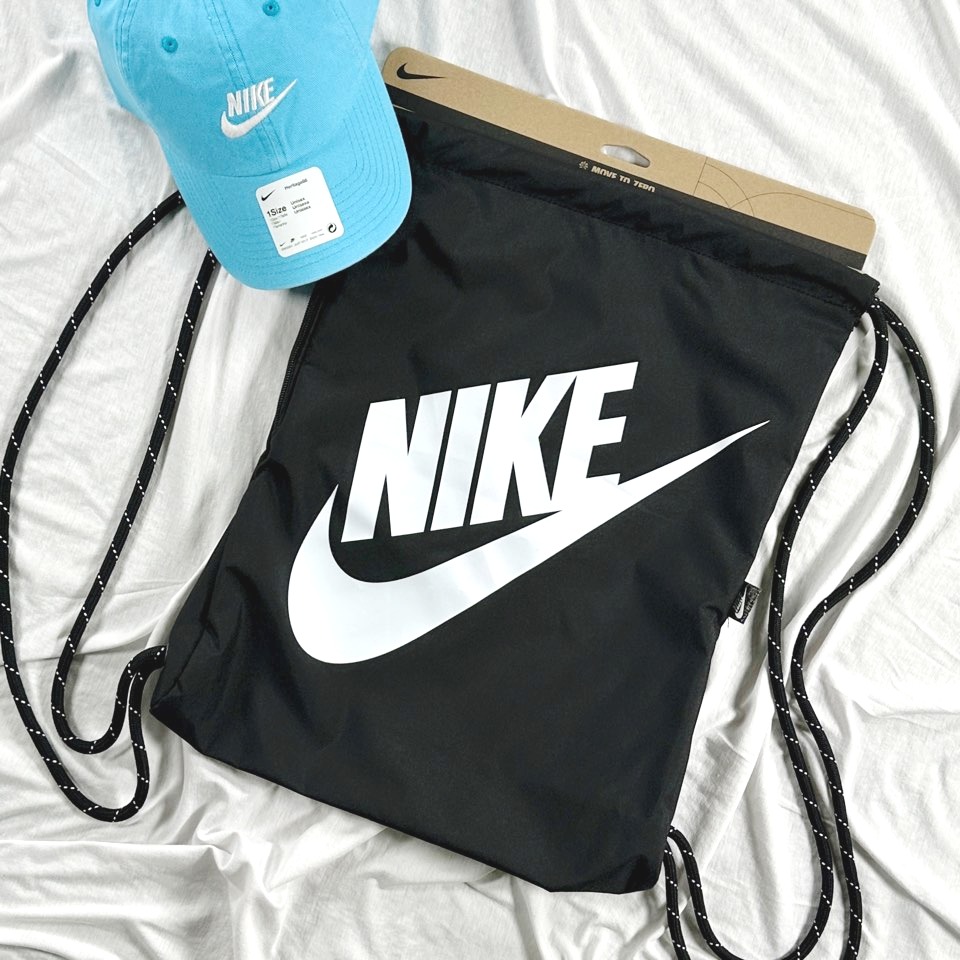 Qoo10] NIKE ヘリテージ ドローストリング バッグ 1