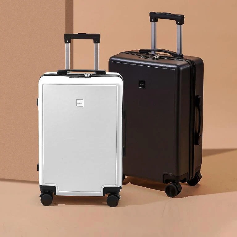 スーツケース キャリーケース キャリーバッグ 超軽 大容量 修学旅行 海外旅行 泊まる 出張 静音 5,108円