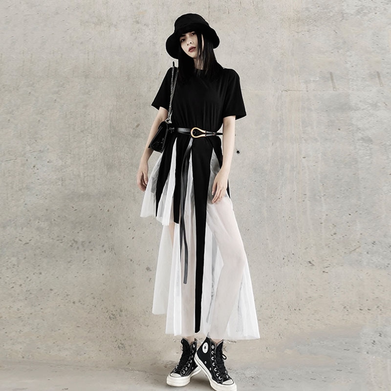 女性の不規則なスプライシング半袖ドレスファッショントレンド軽量非対称デザインレディース半袖スプライシングメッシュドレスファッショントレンドスリムレディースドレス