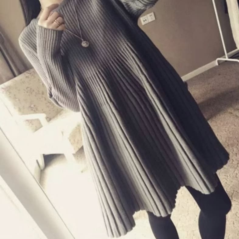 ワンピース デート ニットソー ミニ ミニ丈 ショート ショート丈 袖あり 長袖 かわいい 大人可愛い きれいめ シンプル カジュアル 大人 上品 おしゃれ お洒落 かっこいい 大人女子 こなれ感