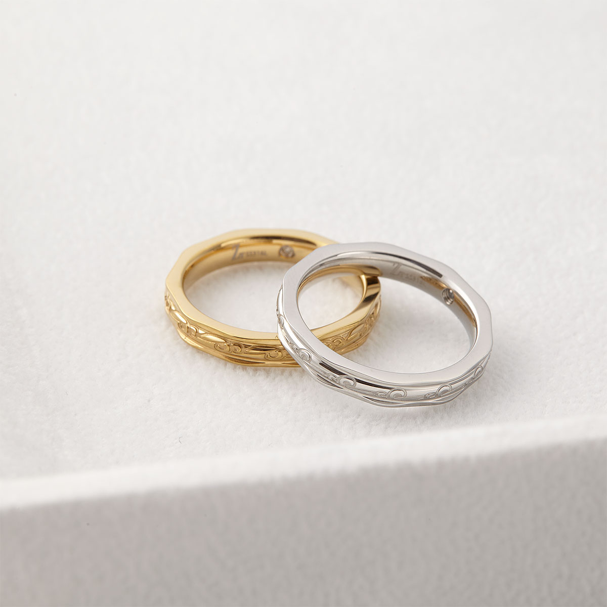 リング レディース メンズ サージカルステンレス製 9号21号 ペアリング カップル お揃い 指輪 お肌に優しい 安全 安心 ゴージャス エレガント デザイン おしゃれ 美しい 華奢 華やか 気品
