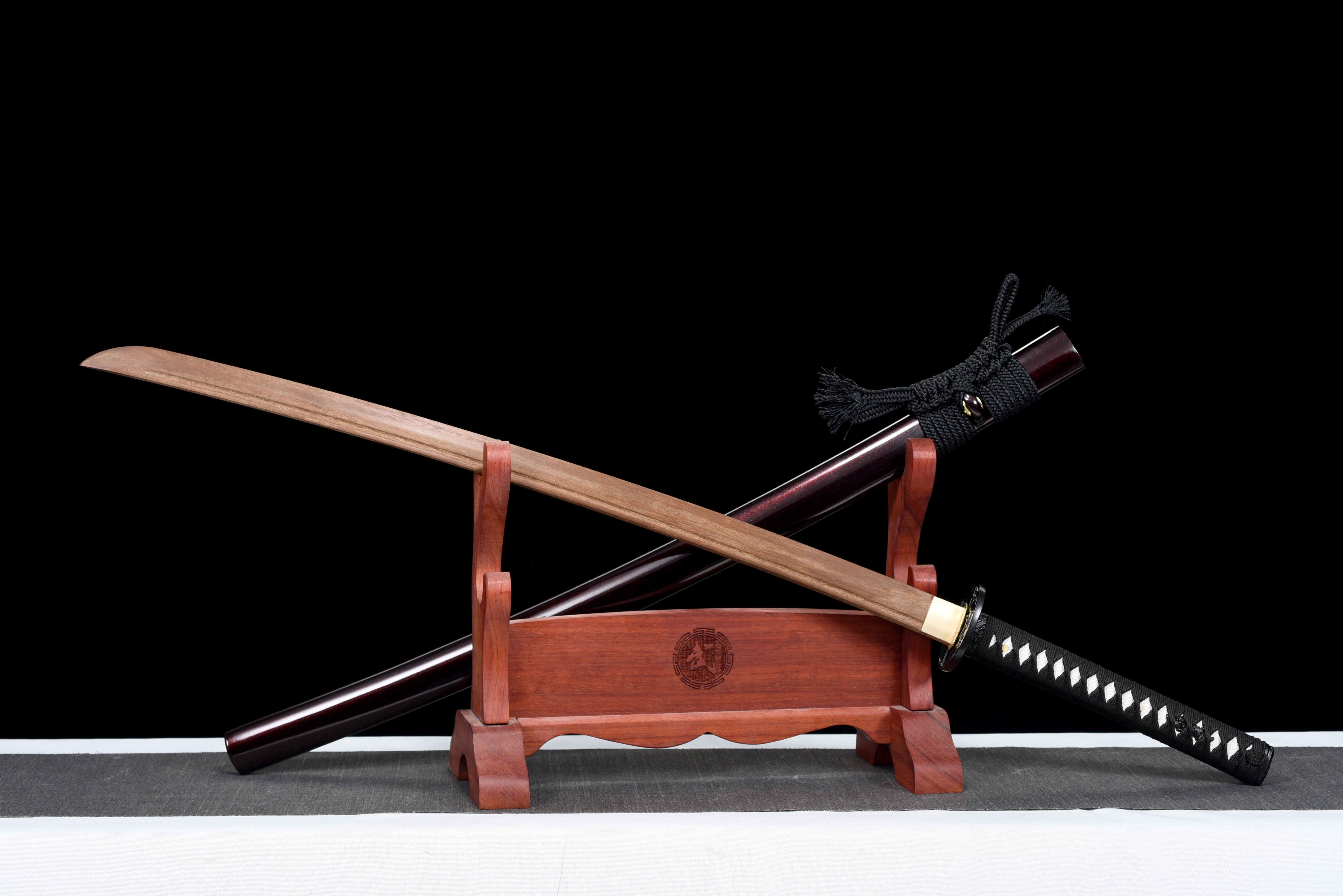 魔窟の剣 古兵器 武具 武士道 西洋剣 片手剣 Cosplay 鑑賞用 贈り物 魔窟の剣 古兵器 武具 武士道 西洋剣 片手剣 Cosplay 鑑賞用