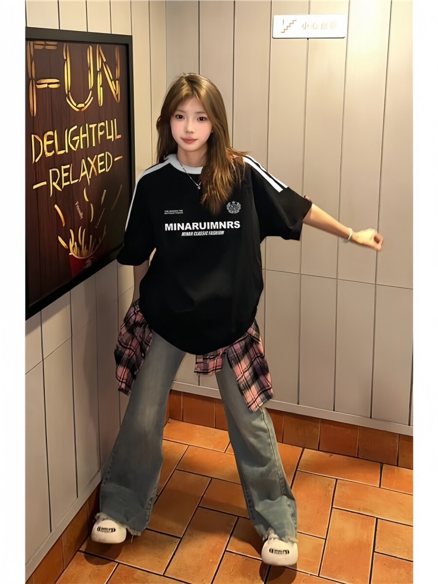 三本ラインの半袖Tシャツ女の子向け夏の年長児・学生・高校生向けの純綿トップス