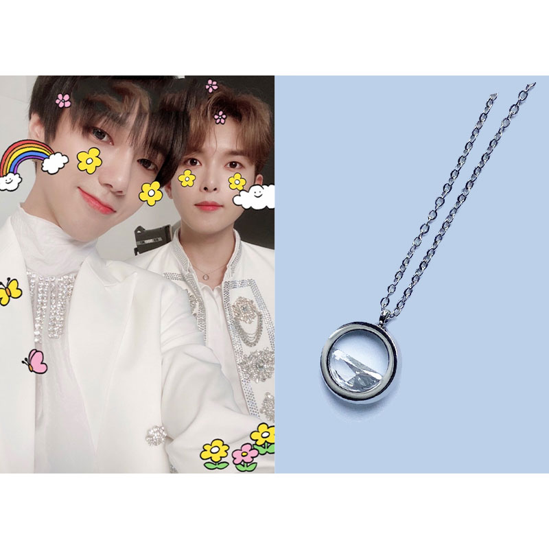 [SUPER JUNIORリョウク,キュヒョン着用]ハーフサークルクリスタルネックレス/韓国ファッション/韓国ファッションスタイル/韓国ストリートファッション/SNSで人気/韓国の人気ブランド