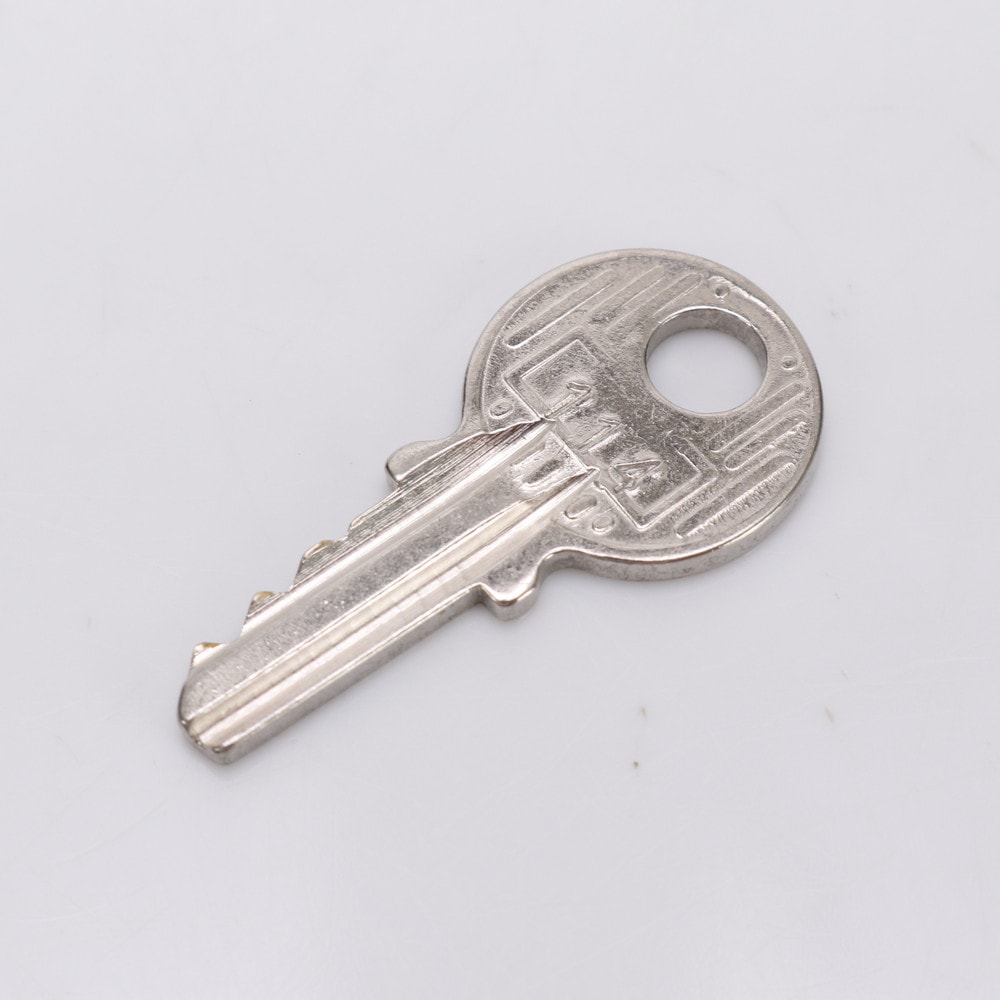極美品 114 その他小物 番キー鍵シルバーパドロック南京錠 バーキン ケリー ボリード バッグ クロシェット ガーデンパーティ エヴリン ゴールド ペガサス 馬 MMM AX9-1 中古