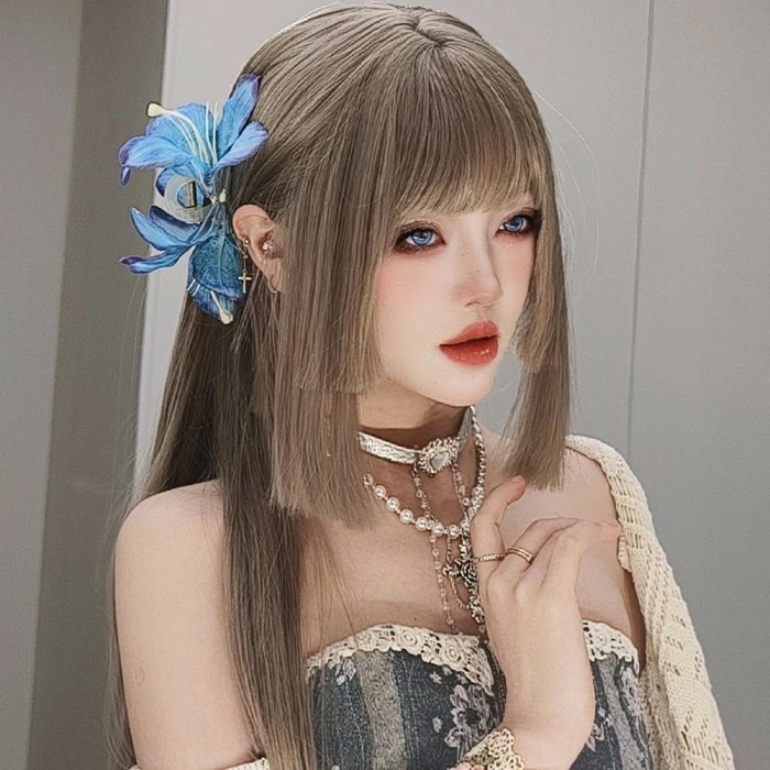 姫カット 中世の貴族風 ストレート ブラウン色 茶髪 フルウィッグ かつら 女性 長髪 ロングウィッグ ロングヘア ロリータ lolita 前髪あり 自然 可愛い wig コスプレ 耐熱ウィッグ 小顔