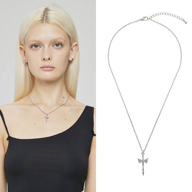 RIBBON SWORD ネックレス 韓国のファッション