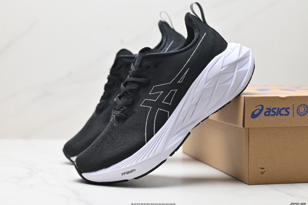 Running Shoes ブラック 1011B934-011