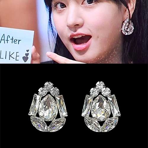 【正規品】 IVE/アイヴ着用. ビッグボールドキュービックスタッドピアス 5,464円