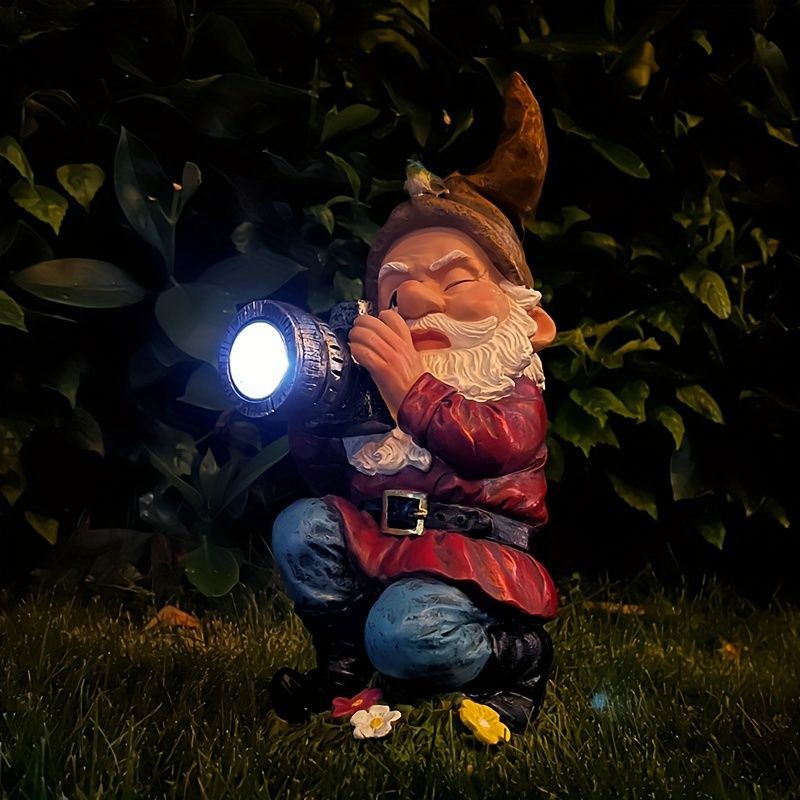 ソーラーライト ガーデンライト ガーデンオーナメント ライトを持ったノーム 小人 庭オブジェ 癒しグッズ ガーデニング お庭 玄関ライト 園芸装飾 インテリア オシャレ 防水 ギフト プレゼント 贈り
